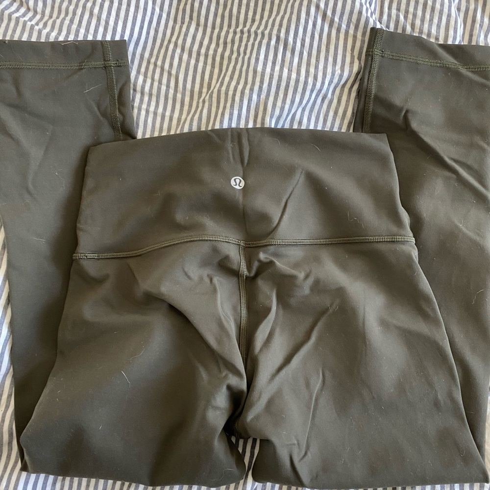 Lululemon Wunder Train - Olive Green